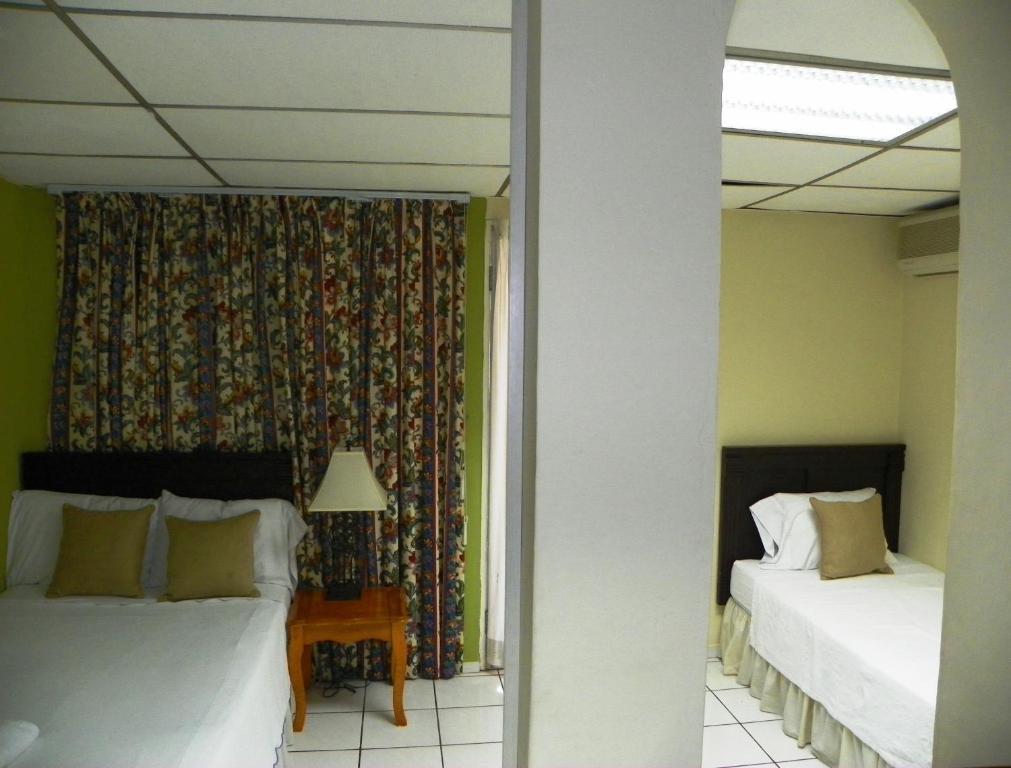 Hotel San Mateo San Salvador Quarto foto