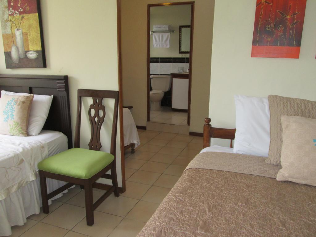 Hotel San Mateo San Salvador Quarto foto